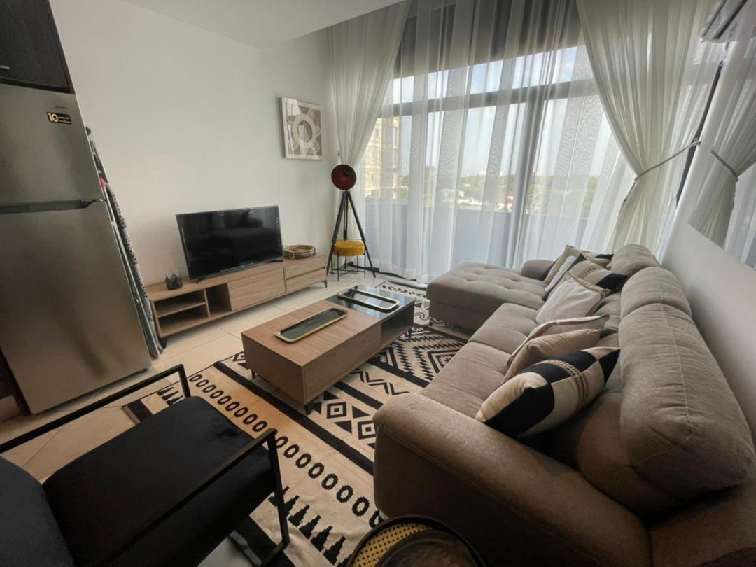 Embassy Gardens Deluxe Lägenhet Accra Exteriör bild