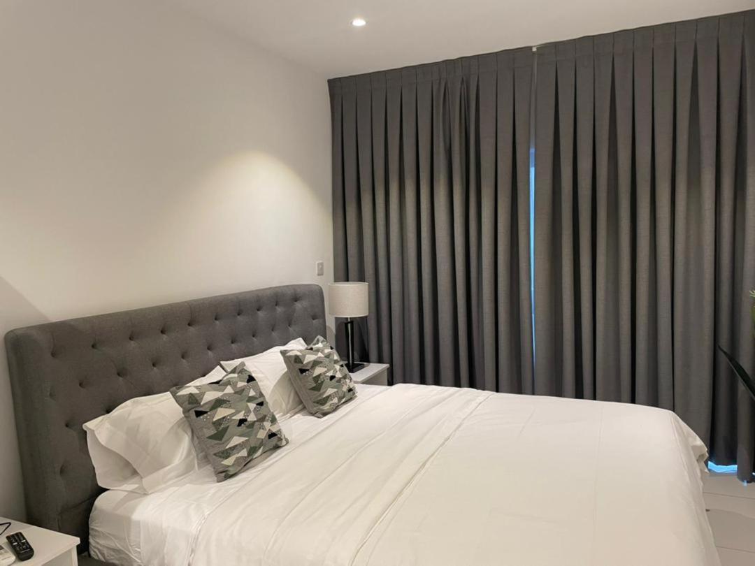 Embassy Gardens Deluxe Lägenhet Accra Exteriör bild