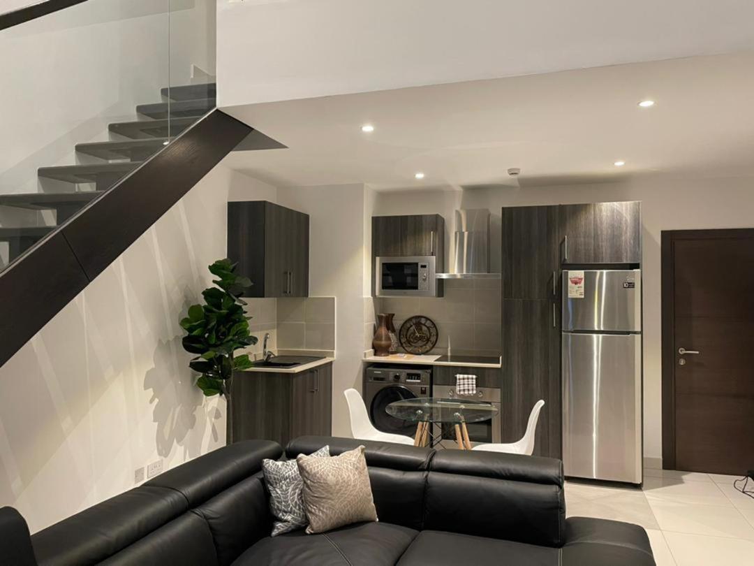 Embassy Gardens Deluxe Lägenhet Accra Exteriör bild