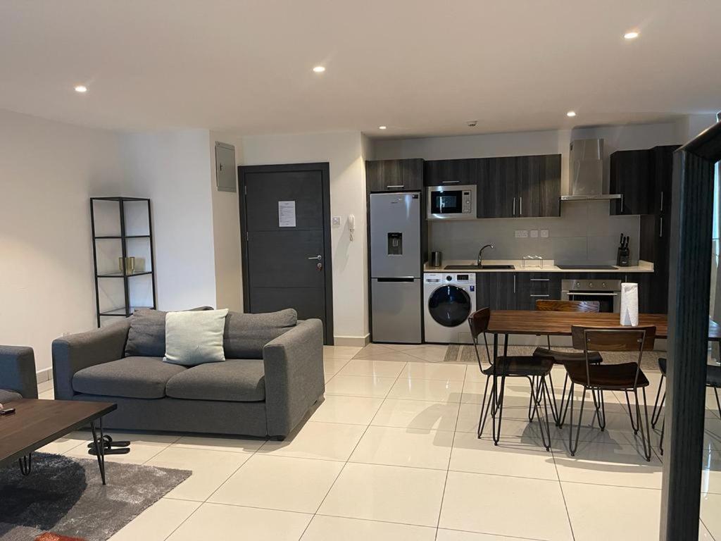 Embassy Gardens Deluxe Lägenhet Accra Exteriör bild