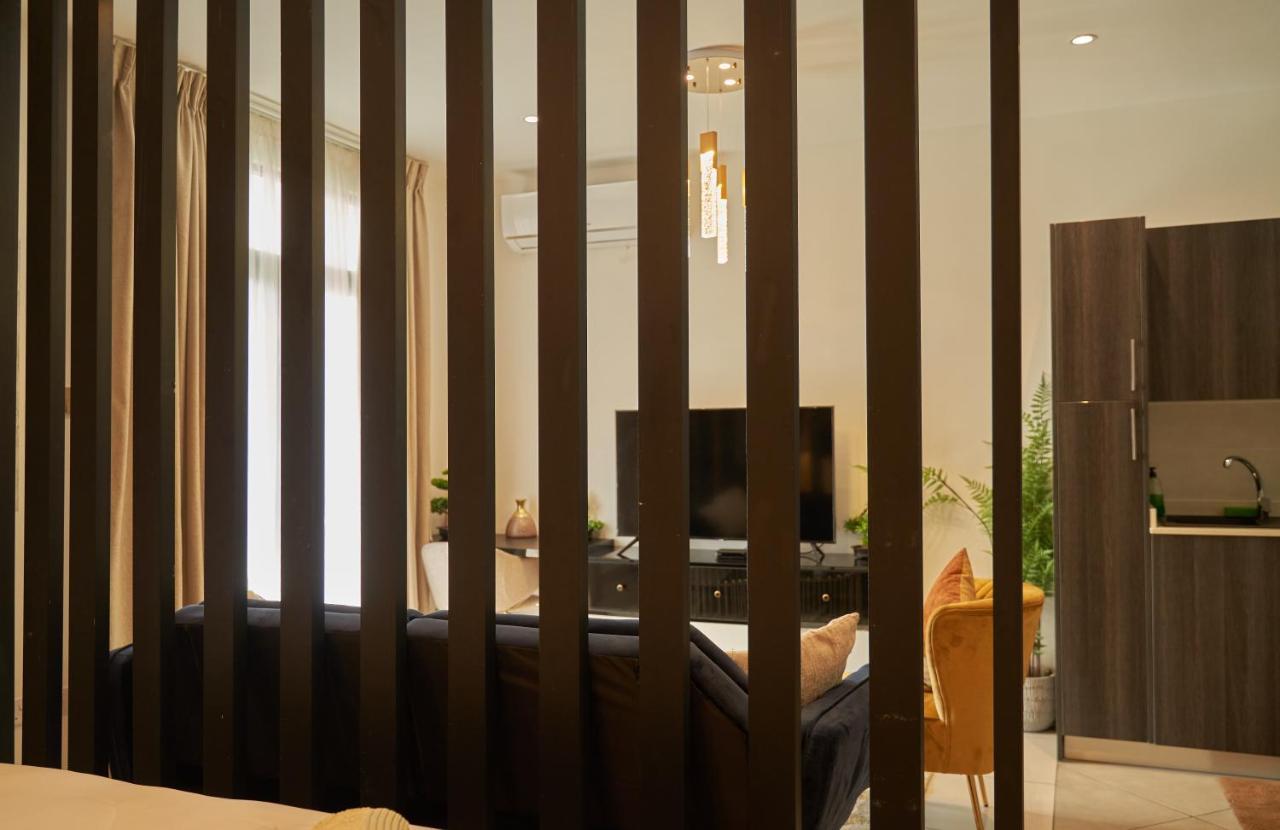 Embassy Gardens Deluxe Lägenhet Accra Exteriör bild